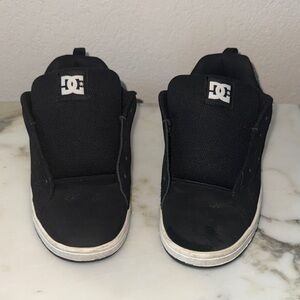 DC Kids Sneakers in Black with White Trim